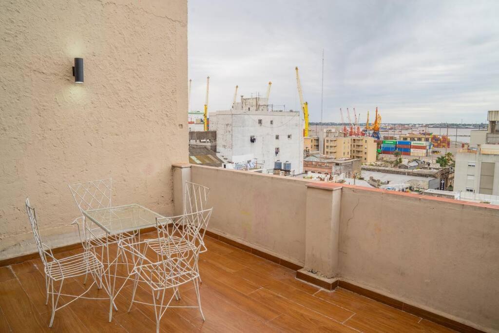 Penthouse With Two Terraces At The Old 502